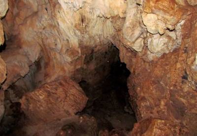 Две неизвестные пещеры в Алтайском крае обнаружили археологи
