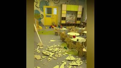 В Кемерово в детском саду обрушился потолок