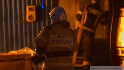Увеличилась площадь пожара на рынке с пиротехникой в Ростове-на-Дону