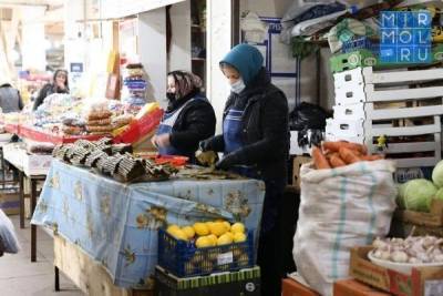 На рынках Дагестана выявлены грубые нарушения масочного режима