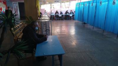 Второй тур местных выборов: в Кривом Роге началось голосование