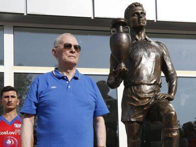 Умер футболист Виктор Понедельник — он был последним из оставшихся в живых чемпионов Европы 1960 года