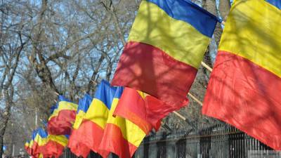Участки для голосования на парламентских выборах открылись в Румынии