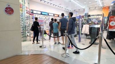 Открыть все торговые центры: владельцы магазинов обратились к министрам