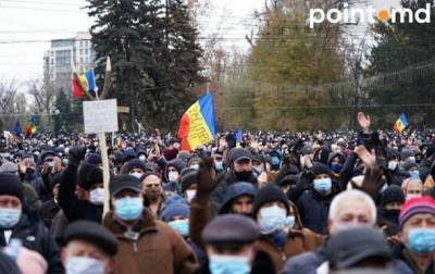 В Молдове протестуют сторонники Санду