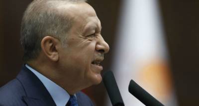 "Полная катастрофа": Эрдоган отреагировал на резолюцию парламента Франции по Карабаху