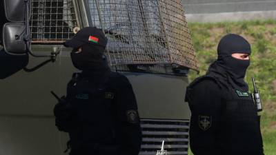 В Минске милиция задерживает участников протестных акций