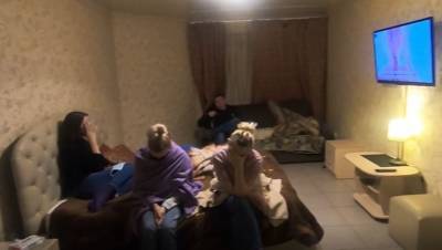 Полицейские прикрыли притон в жилом доме в Петербурге