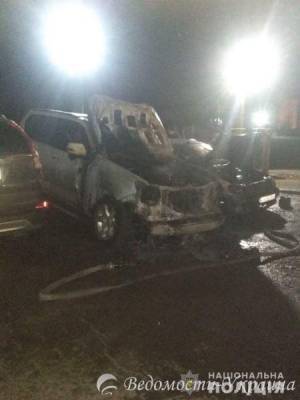 Ночью в Харькове горели три автомобиля