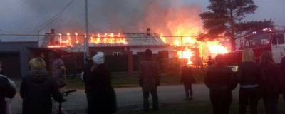 Пожар в поселке Новоселки оставил без крыши над головой несколько семей