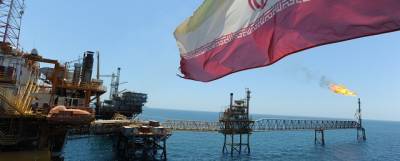 Иран готовится нарастить экспорт нефти после снятия санкций США
