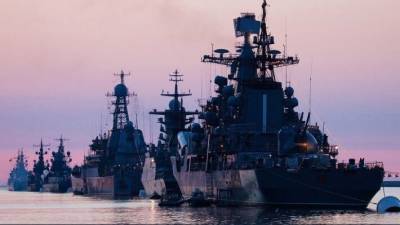 Капитан ВМФ объяснил страх Великобритании перед кораблями РФ шизофренией