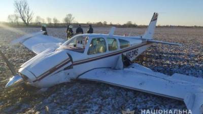На Киевщине разбился легкомоторный самолет