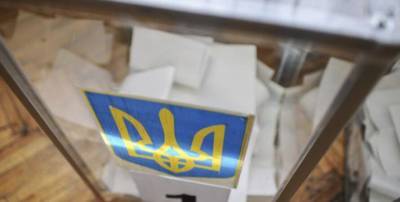 Порванный бюллетень и голосование без паспортов: нарушения на выборах мэра в Кривом Роге