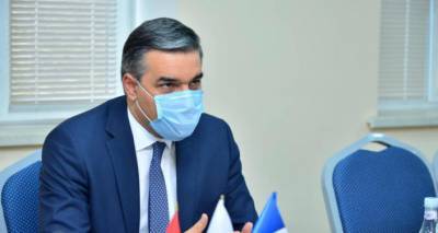 Омбудсмен Армении поздравил адвокатов с профессиональным праздником