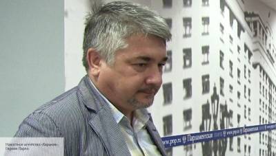 Ищенко высмеял Кравчука из-за требования отключить Россию от SWIFT