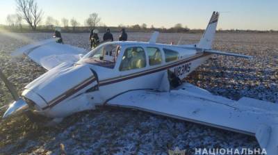 В Киевской области упал легкомоторный самолет