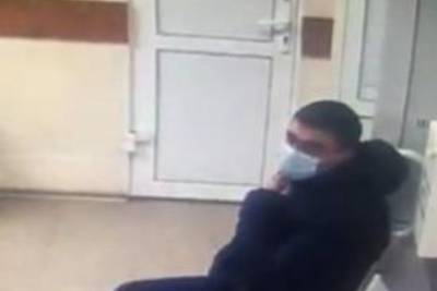 Пациенты остались без помощи: медицинское оборудование похитили из новосибирской больницы
