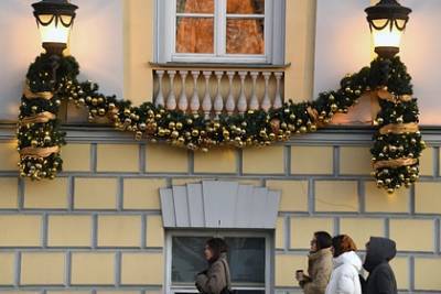Онищенко призвал отказаться от выходных на новогодние праздники