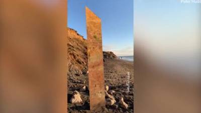 Очередной загадочный монолит найден на берегу Ла-Манша