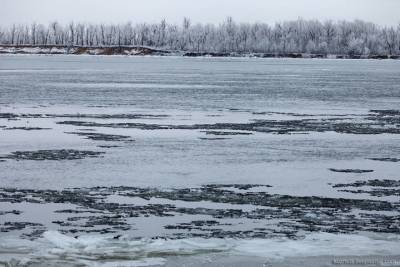 Волга в районе Костромы вот-вот замерзнет - это и опасно