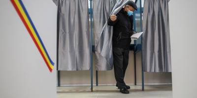 В Румынии состоялись парламентские выборы: по предварительным итогам лидирует оппозиция
