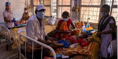 В Индии массово госпитализируют людей с неизвестной болезнью — СМИ