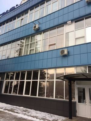 В Кузбассе приставы арестовали у бизнесмена производственное здание
