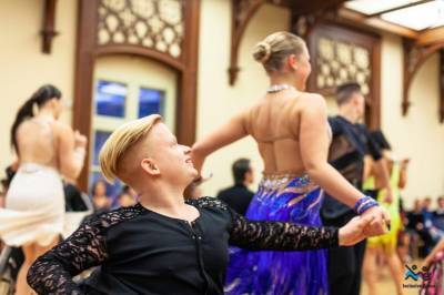 В Глазове открыли первую инклюзивную школу танцев