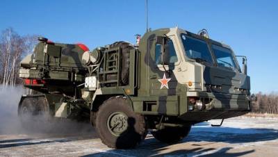 Первые ЗРС С-500 «Прометей» поступят в войска России в 2021 году