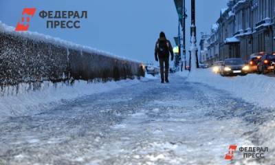 Свердловский город превратился в каток из-за зимнего дождя