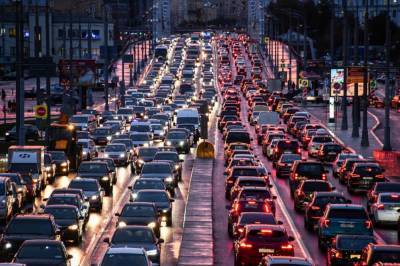Утренний Киев сковали пробки в начале рабочей недели: карта