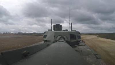 Серийные поставки Т-14 "Армата" в армию России начнутся в 2021 году
