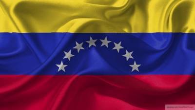 Политический блок президента Венесуэлы лидирует на выборах в парламент