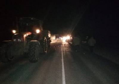 В Кораблинском районе «десятка» влетела в трактор, есть пострадавшие