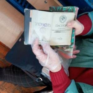 На выборах в Кривом Рогу пенсионерка пыталась проголосовать по советскому паспорту