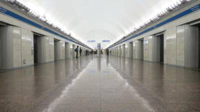 На "синей" ветке метро Петербурга запустили сеть 5G. На очереди — "оранжевая"
