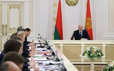 Лукашенко: В Белоруссии сохранили финансовую стабильность