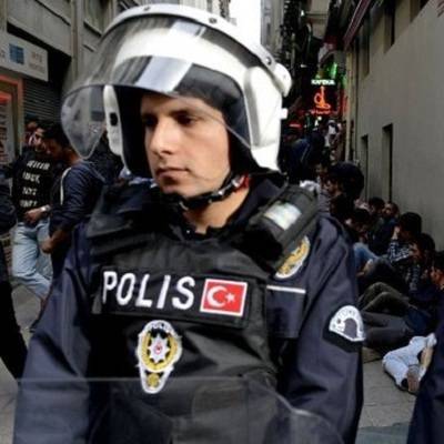 Задержанных в Стамбуле журналистов НТВ доставили во дворец правосудия