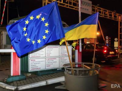 "Мы стояли на краю пропасти". Кулеба рассказал, потеряет ли Украина безвиз с ЕС из-за решения КСУ