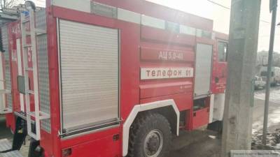 Крупный пожар на ростовском рынке с пиротехникой потушили спустя сутки