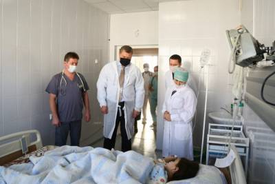 Игорь Бабушкин посетил больницу, где лежат дети, пострадавшие в бассейне «Динамо»