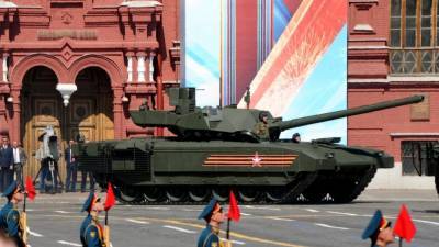 Чемезов назвал сроки серийных поставок танка «Армата» в войска
