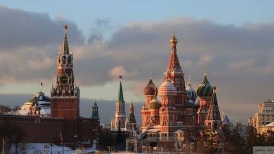 Кремль заявил об отсутствии необходимости ограничивать передвижение граждан