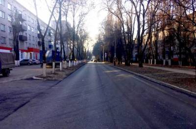 Проезд Строителей и улицу Металлургов заканчивают ремонтировать в Липецке