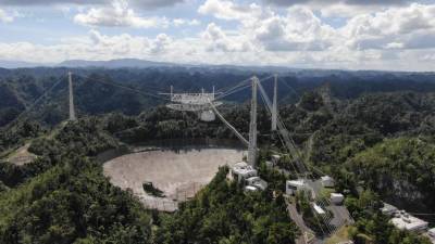 Видео дня: Крушение радиотелескопа Аресибо