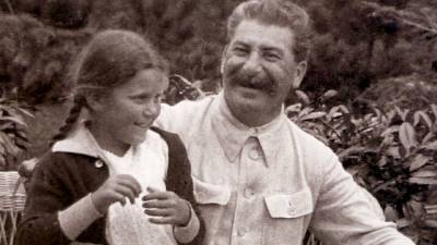 Почему на самом деле дочь Сталина сбежала на Запад