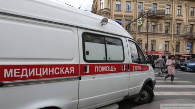 Полиция Петербурга задержала группу подростков после избиения мужчины