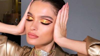 Делайте золотой макияж: яркий вариант для Нового года| Видео