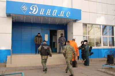 Центральный аппарат СК взял на контроль расследование отравления в Астрахани